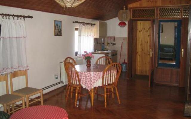 Apartments Bencic Premantura