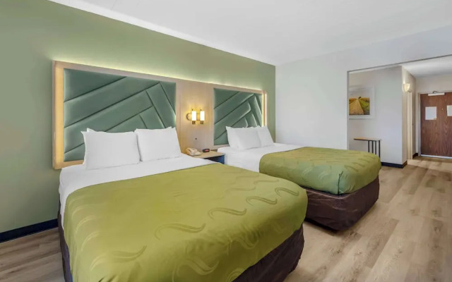 Quality Inn & Suites Monterey, TN - Crossville, TN