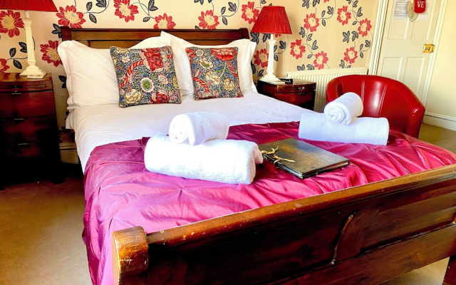 The Castle House Luxury Bed & Breakfast