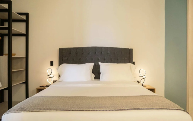 w Flawless 1BR w AC Near Ciudad Amurallada