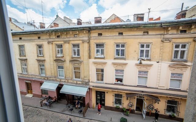 Apart Hotel on Rynok Square