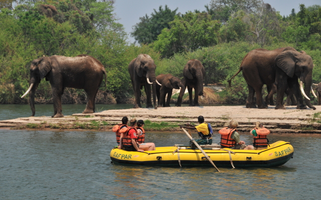 Victoria Falls Waterfront