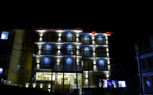 Hotel Manali Grand