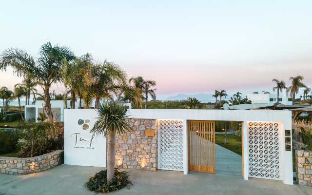 Taf Beach Villas