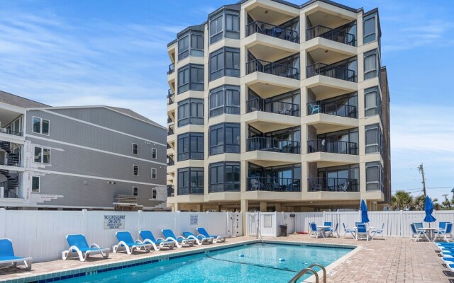 Sedgefield 102 by RedAwning