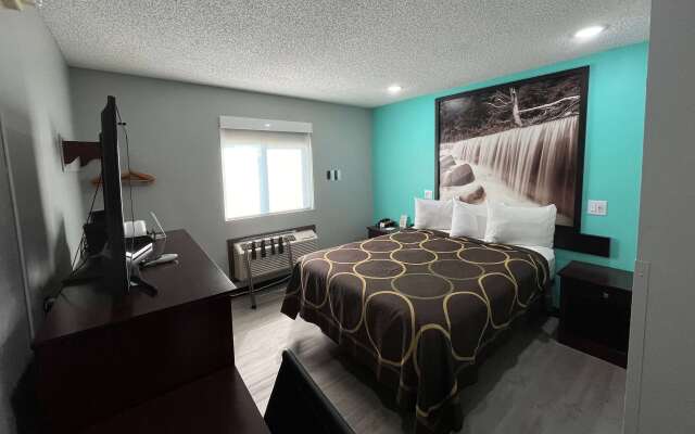 Super 8 by Wyndham Emporia