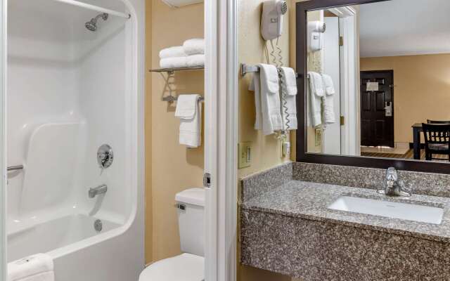 Quality Inn Hillsville