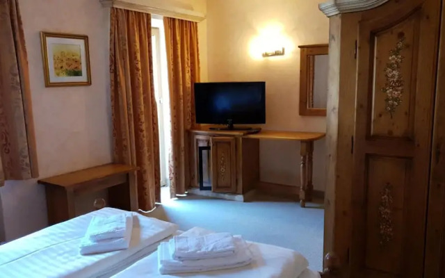 Hotel-Pension Edelweiss