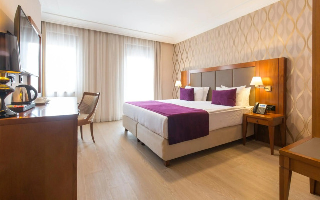 Xenon Hotel & SPA