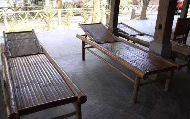 Ume Mai Chau Eco Homestay