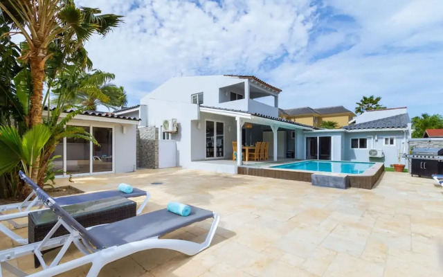Villa Elo ze Luxury Noord Escape Private Pool