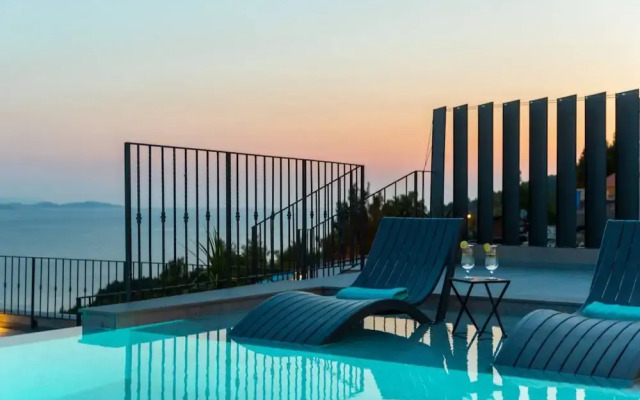 Spectacular Bol Island Sea View Villa With Pool