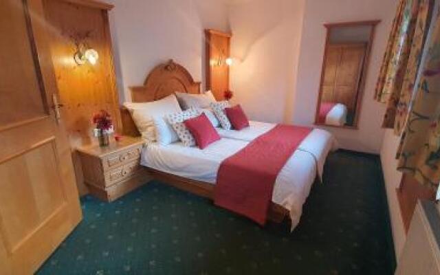 Schlosserhaus Appartements