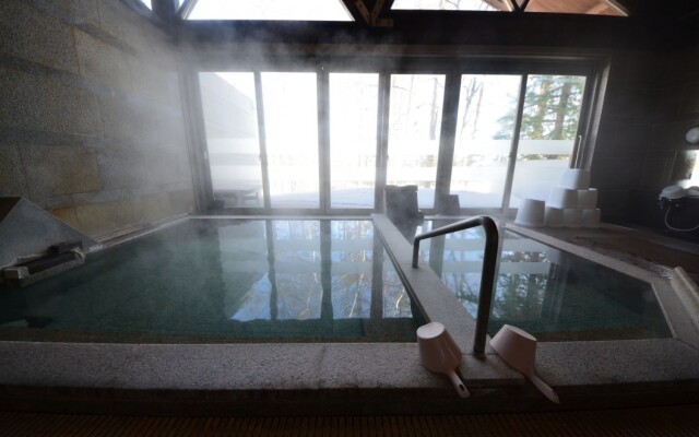 Kusatsu Green Park Palace