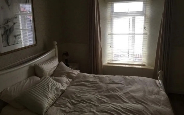 5-Bed Beach Side House in Kilkee