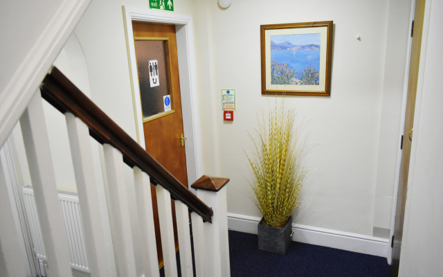 Royal Square Hotel - BHX & NEC