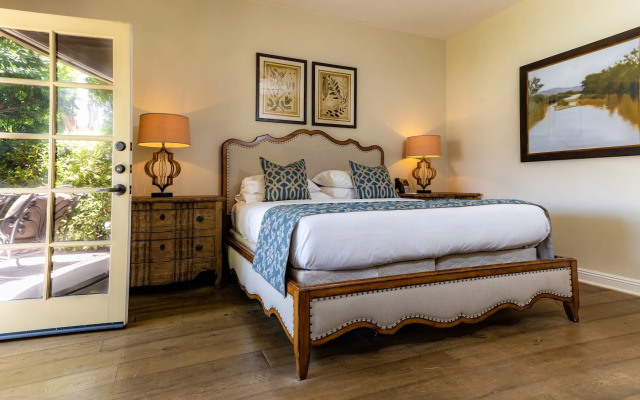 The Chateau at Lake La Quinta