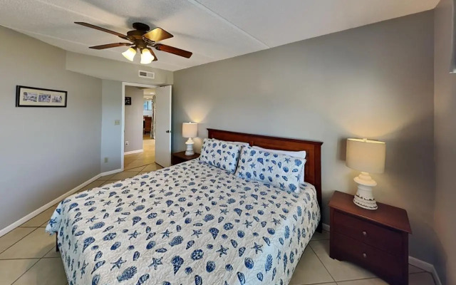 Windjammer Apartment 206