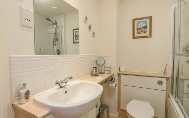 Tweed Apartment