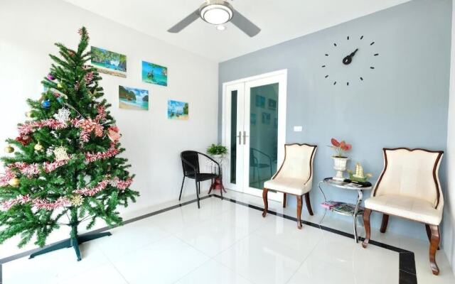 Living at Sphere Apartment