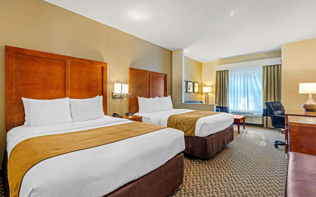 Comfort Suites