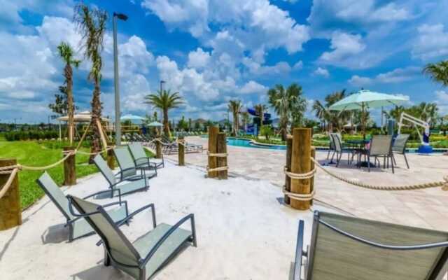 4710kings 6 Bedroom Villa by RedAwning