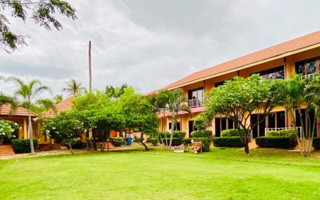 Pranmanee Beach Resort