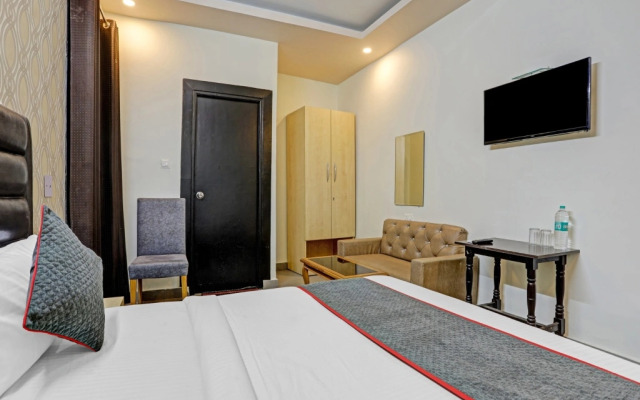 OYO Townhouse 76100 Hotel Diamond