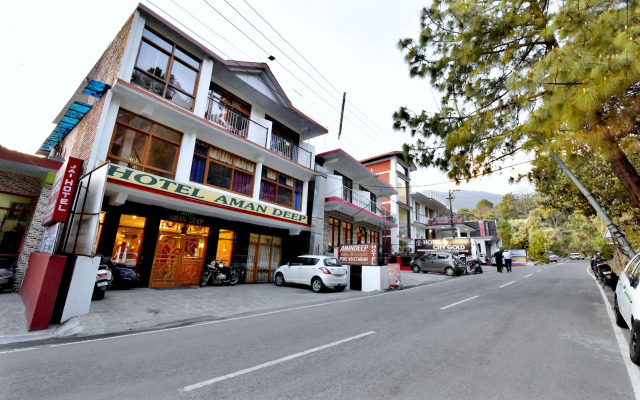 OYO 12740 Hotel Amandeep
