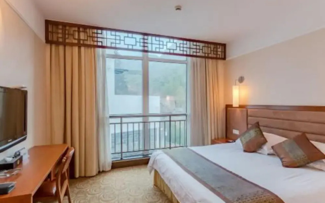 Huangshan Jinpu Dongyi Hotel