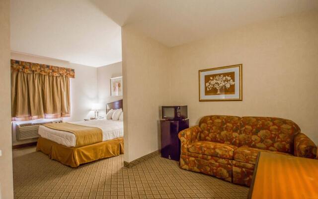 Rodeway Inn & Suites