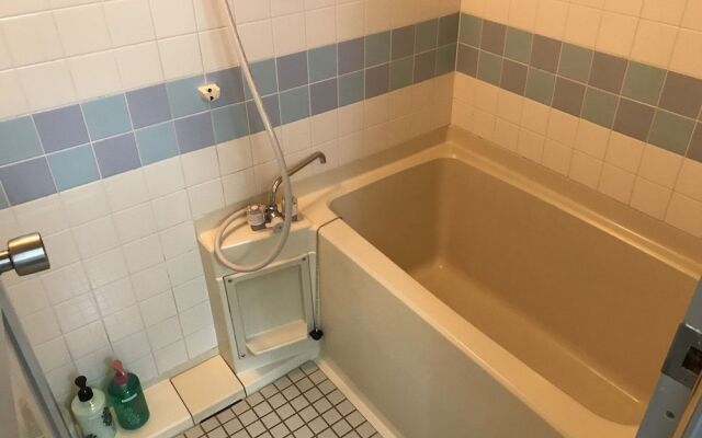 Gojo sefi-apartment 101