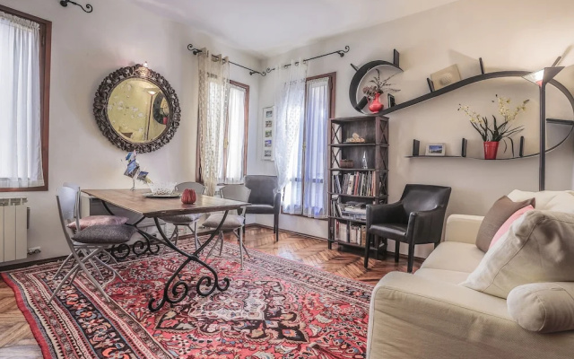 Venice Dream House Bolero