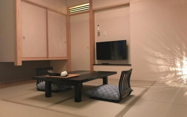 Japanese Style Hotel Isomura