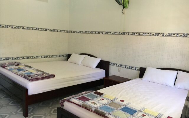 Xuan Anh Guesthouse – Guest Rooms – Phan Thiet