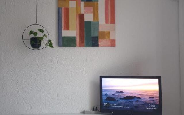 Studio tout confort centre ville - Balcon, Clim, TV, Wifi