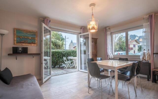 Appartement avec terrasse à 1min de la plage