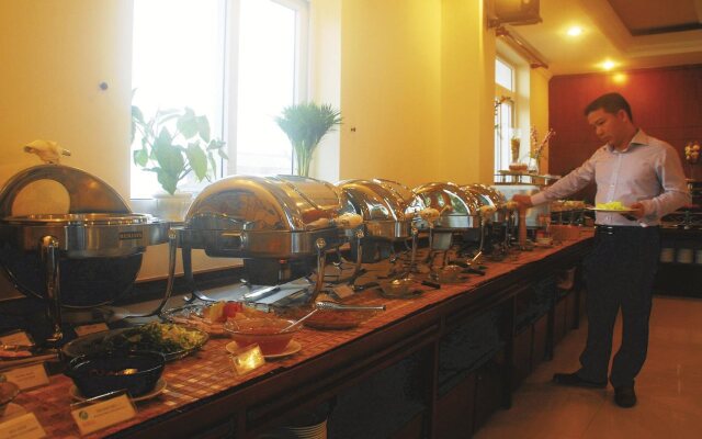 Hau Giang Hotel
