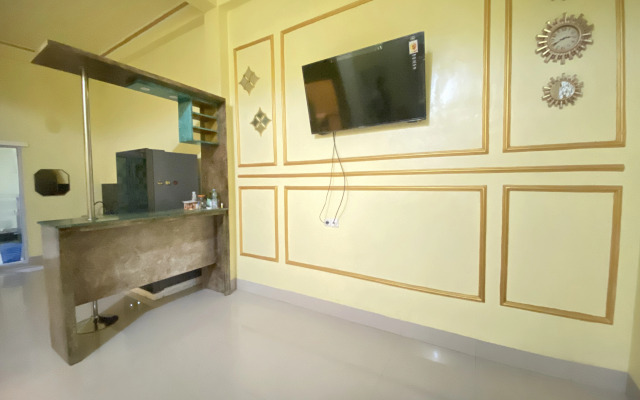 Homestay RN near Taman Bambu Runcing Polewali