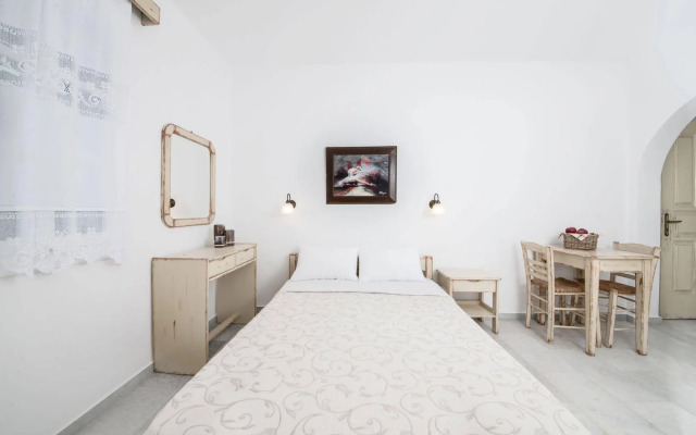 Fragias Boutique Studios & Apartments