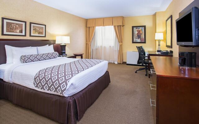 Crowne Plaza Denver International Airport