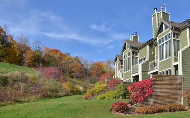 The Lodges at Blue Mountain - Chateau Ridge Condos