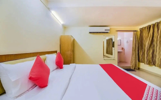 Gayatri Grand by OYO Rooms