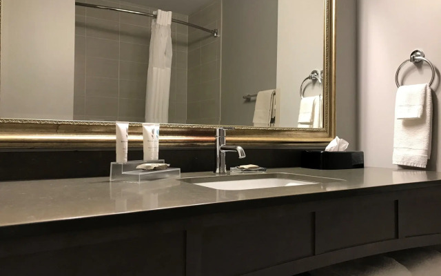 Country Inn & Suites by Radisson, Bemidji, MN