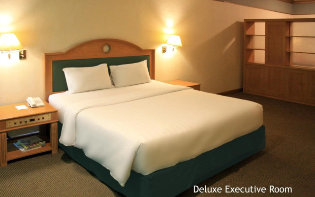 Tunjungan Hotel