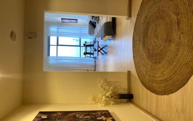 Amazing 1-bedroom Seaview Hotel Apartment