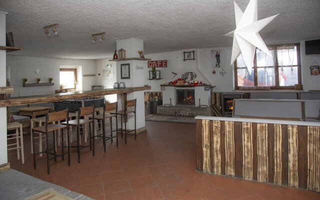 Hotel Monte Triplex