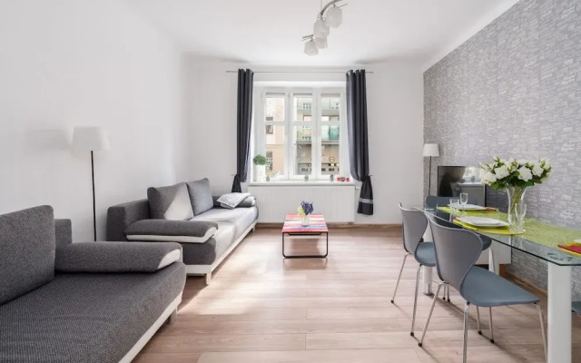 Studio Kasprowicz Park Poznan by Renters