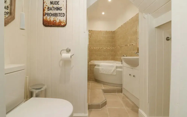 Harbour Cottage