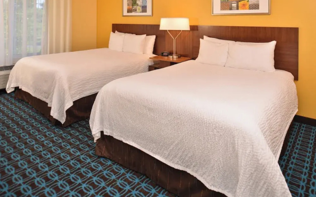 Fairfield Inn & Suites Louisville North